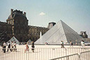 Der Eingang des Musee du Louvre_jpg