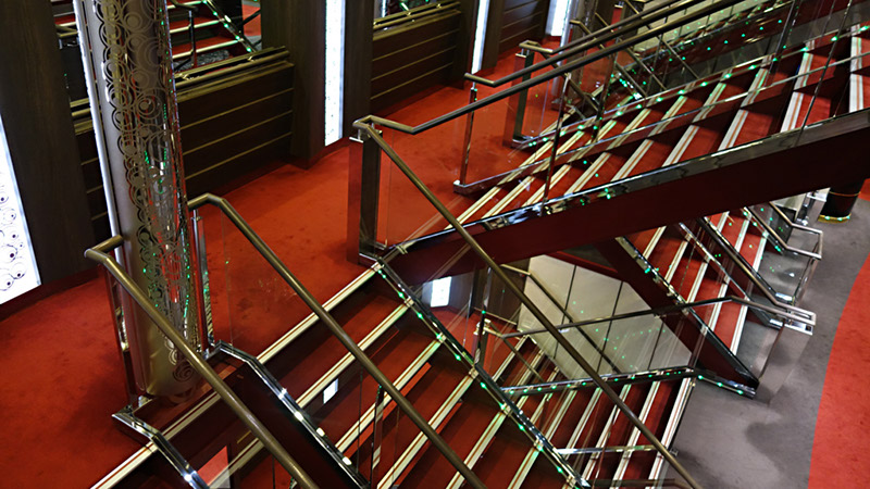 054_Im Schiff unterwegs