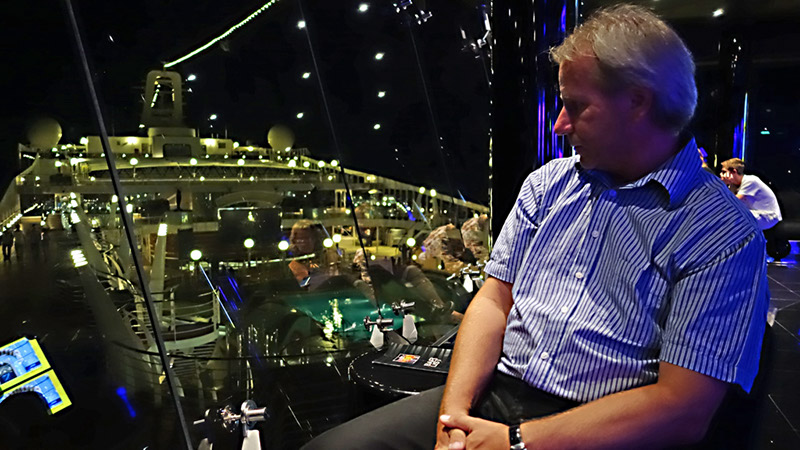 092_Die Galaxy Lounge