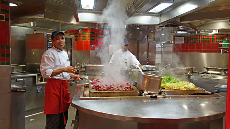 An Board der Aida  (23)